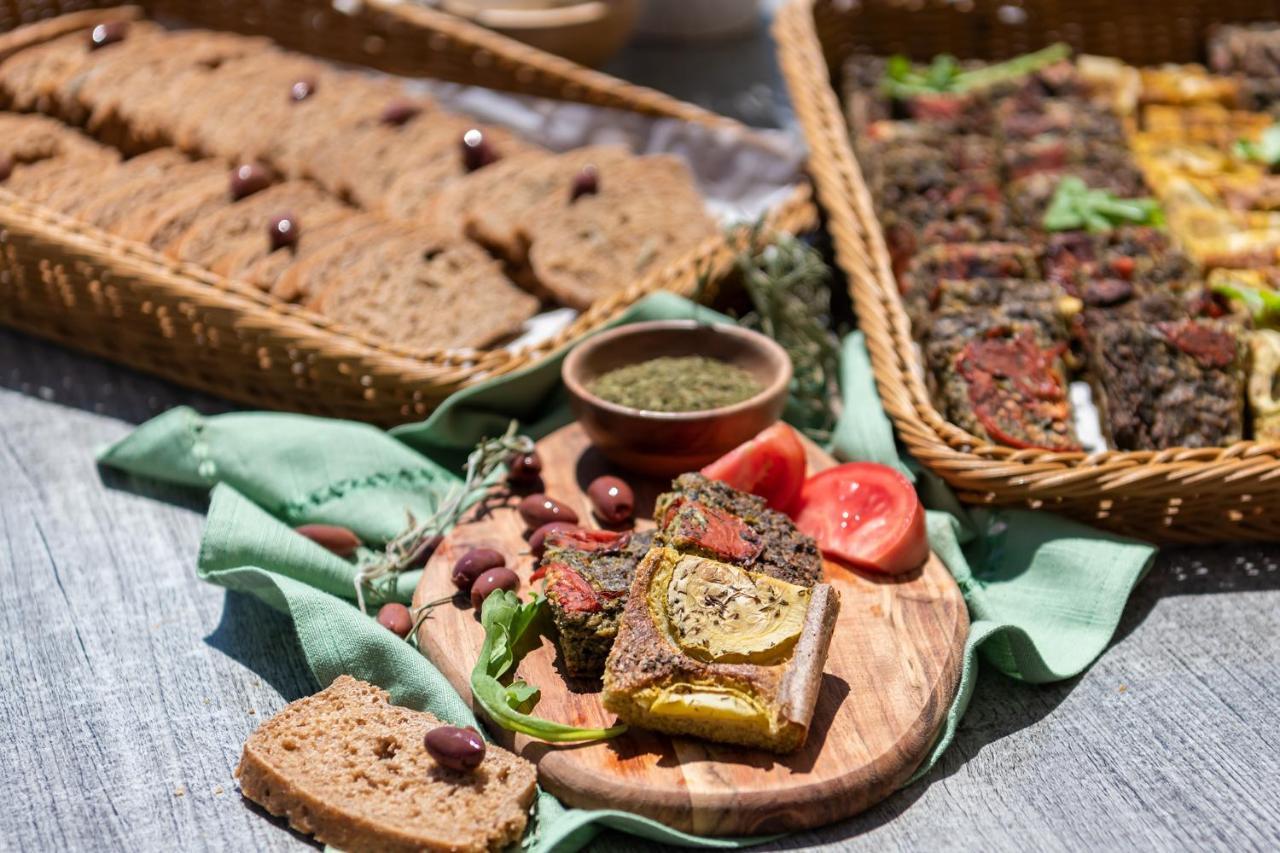 Vita Rama Holistic Hotel And Retreats - Vegan Full Board Obzor Exterior photo